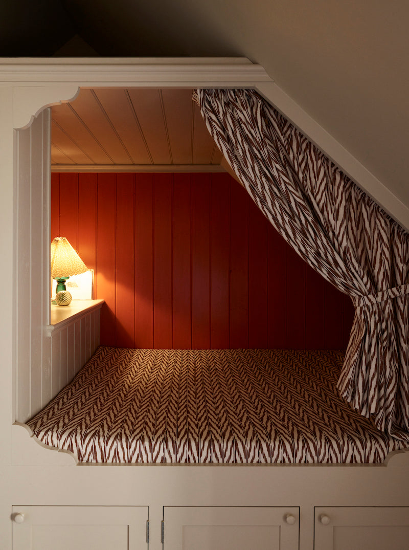 Archive Collection: Copenhagen Roof No. 9816